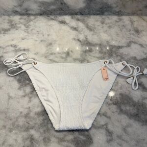 Victoria’s Secret White Smocked Textured Bikini Bottom Tie Side L BNWT